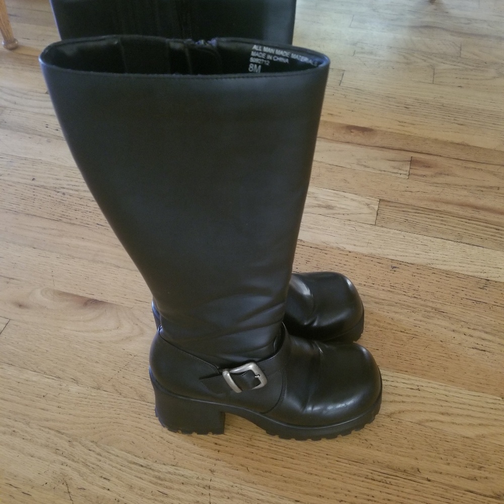 Womens Boots
